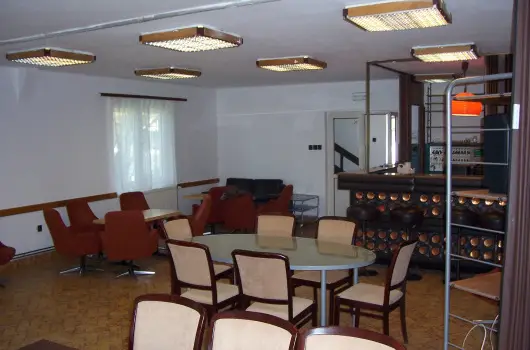 Parti Stny Vendghz - Balatoni kedvezmnyes rak (1 jtl)