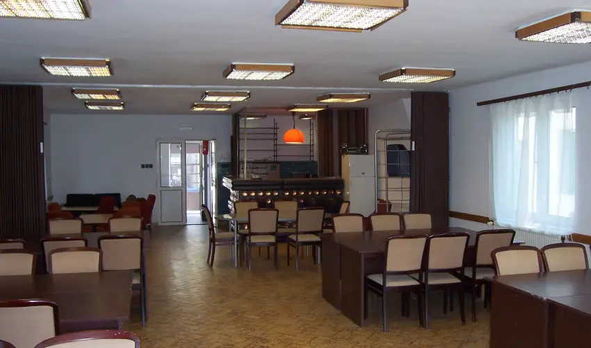 Parti Sétány Vendégház Balatonkenese - Balatoni kedvezményes árak (1 éjtől)