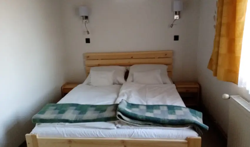 Parti Sétány Vendégház Balatonkenese - Balatoni kedvezményes árak (1 éjtől)