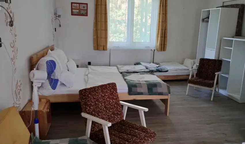 Parti Sétány Vendégház Balatonkenese - Balatoni kedvezményes árak (1 éjtől)