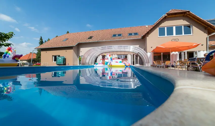 Pelso Panzi Balatonmriafrd - Hsvt - teljes elrefizetssel (min. 3 j)