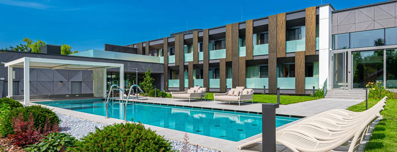 REED Luxury Hotel & Bistro Sifok - Balatoni kedvezmnyes rak flpanzival (1 jtl)