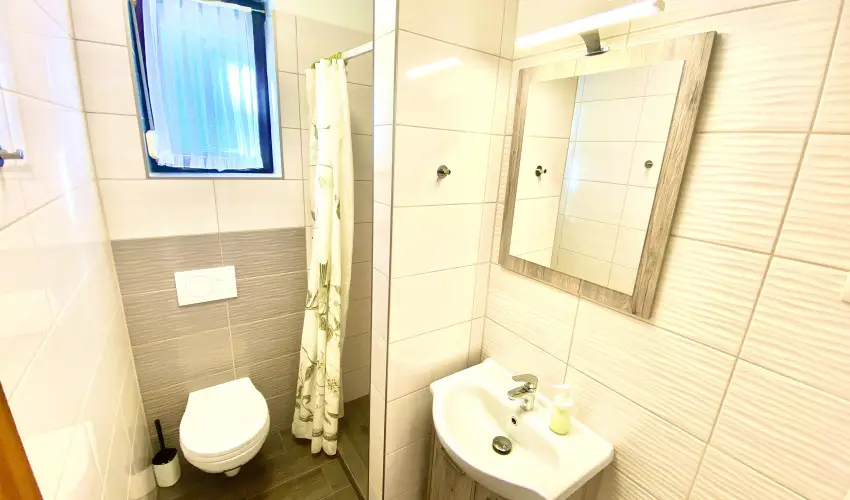 See Vendghz Sifok - Balatoni kedvezmnyes rak nelltssal (1 jtl)