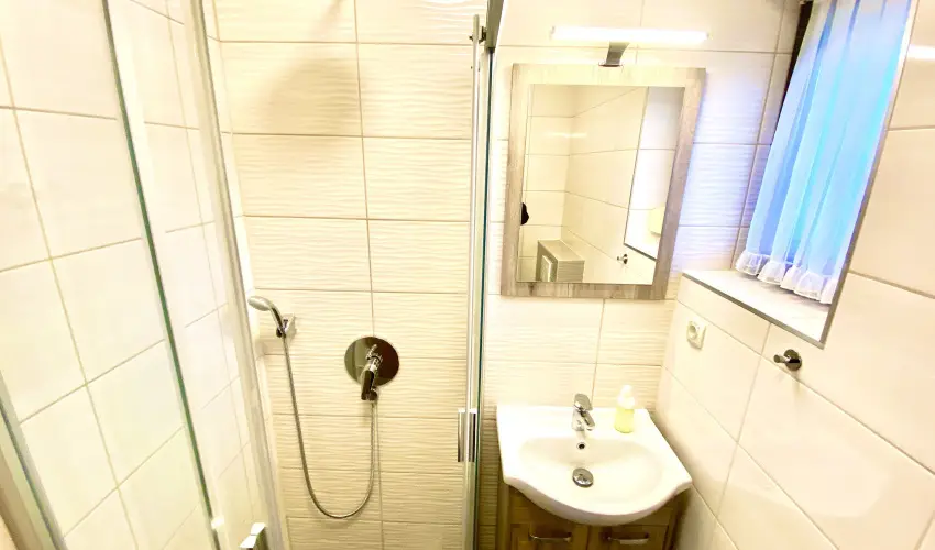 See Vendghz Sifok - Balatoni kedvezmnyes rak nelltssal (1 jtl)