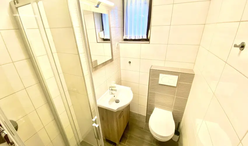 See Vendghz Sifok - Balatoni kedvezmnyes rak nelltssal (1 jtl)