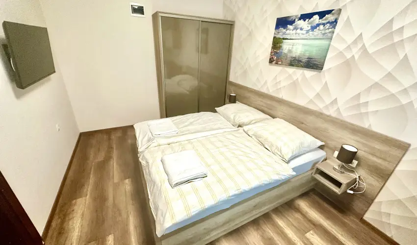 See Vend�gh�z Si�fok - Balatoni kedvezm�nyes �rak �nell�t�ssal (1 �jt�l)