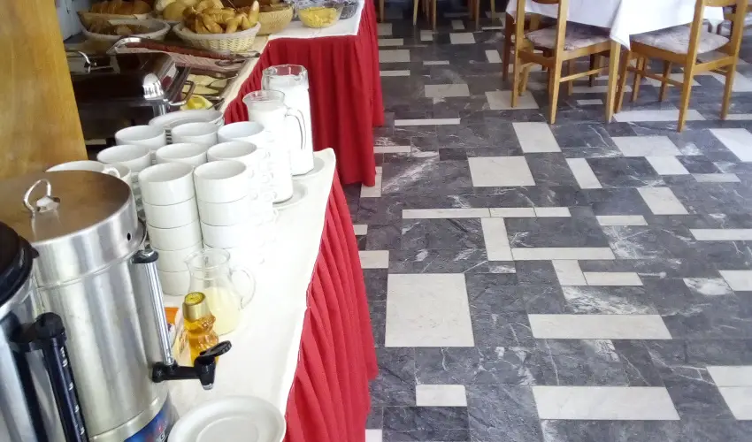 Sirly Hotel Balatonlelle - Balatoni kedvezmnyes rak reggelivel (1 jtl)