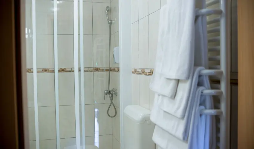 Wellness Hotel Szindbd  Balatonszemes - Kt nnep kztt (min. 2 j)