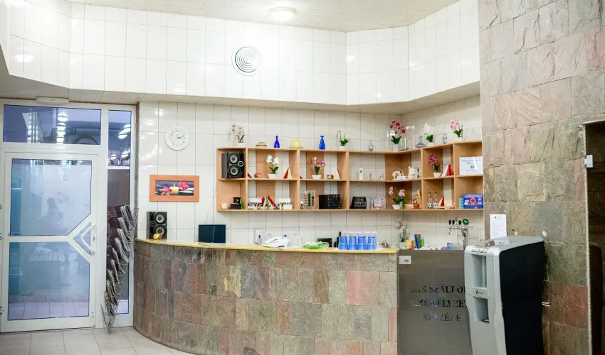 Wellness Hotel Szindbd  Balatonszemes - Kt nnep kztt (min. 2 j)