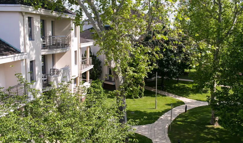 Kenese Bay Garden Resort & Conference Balatonkenese - Május 1.