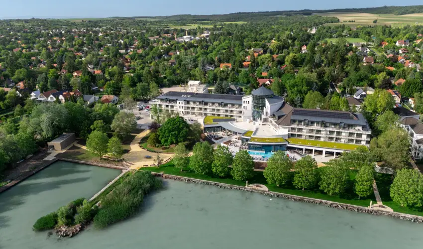 Kenese Bay Garden Resort & Conference Balatonkenese - Május 1.