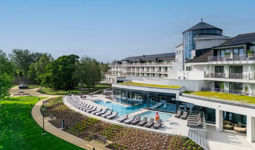 Kenese Bay Garden Resort & Conference Balatonkenese - Május 1.