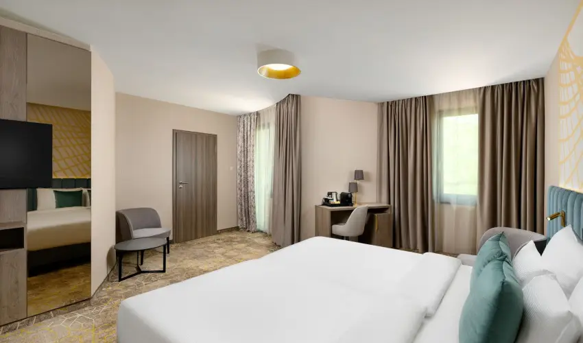 Kenese Bay Garden Resort & Conference Balatonkenese - Május 1.