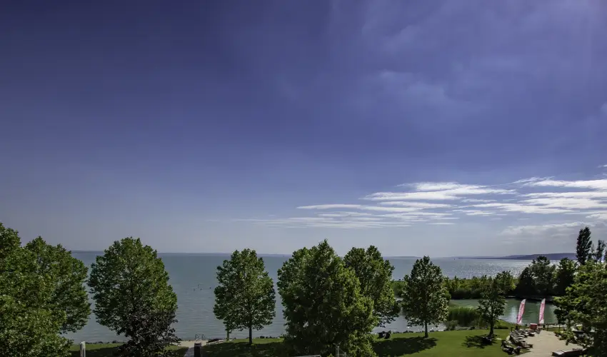Kenese Bay Garden Resort & Conference Balatonkenese - Május 1.