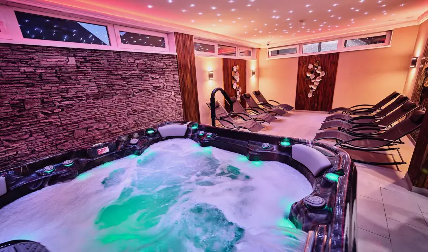 Tokajer Wellness Panzi� Keszthely - M�rcius 15. (min. 2 �j)