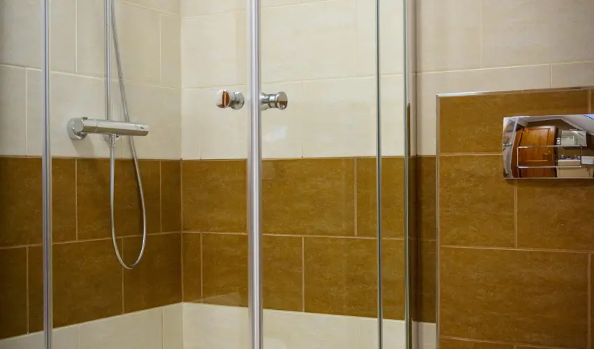 Tulipn Vendghz rvnyes - Augusztus 20. (min. 3 j)