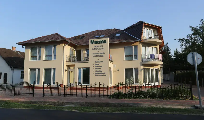 Viktor Bor- s Vendghz Balatonmriafrd - Oktber 23. 