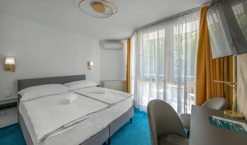 Villa MyLake Zamrdi - Balatoni kedvezmnyes r (1 jtl)