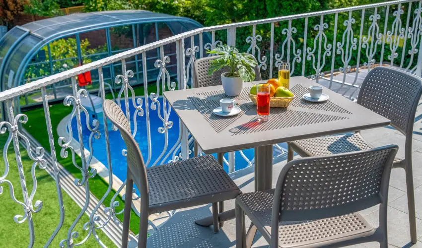 Villa MyLake Zamrdi - Balatoni kedvezmnyes r (1 jtl)