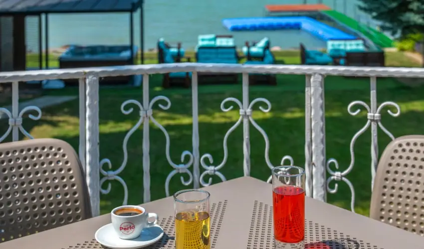 Villa MyLake Zamrdi - Balatoni kedvezmnyes r (1 jtl)