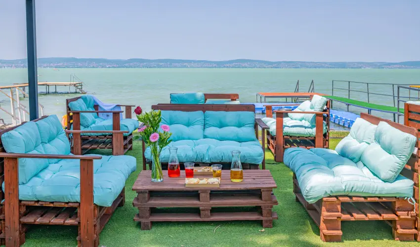 Villa MyLake Zamrdi - Balatoni kedvezmnyes r (1 jtl)