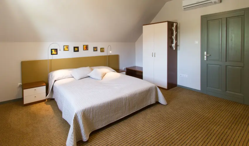 Villa Oliva Boutique Rooms Zamrdi - Pnksd (min. 2 j)