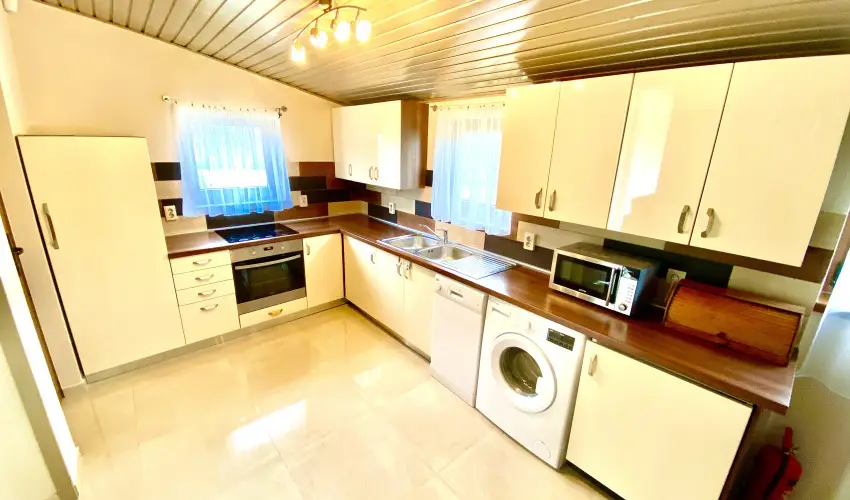 Villa 55 & Pool Sifok - Pnksd (min. 4 j)