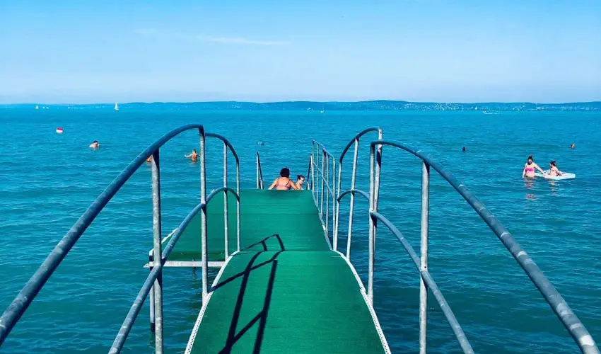 Vil�gos Hotel Balatonvil�gos - Augusztus 20.