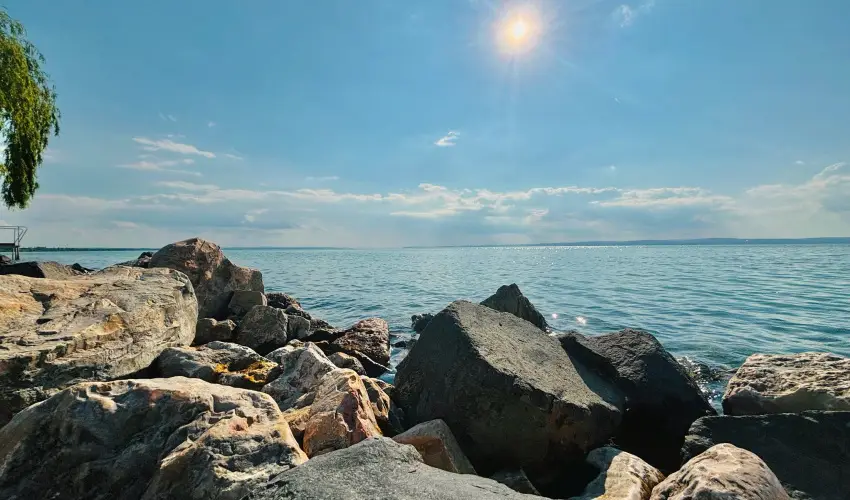 Vil�gos Hotel Balatonvil�gos - Augusztus 20.