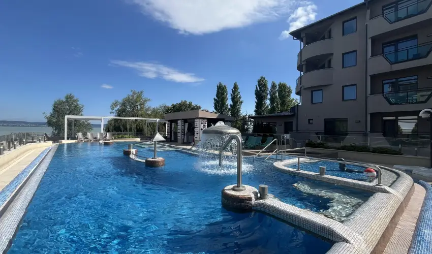Hotel Wellamarin Zamárdi - Balatoni kedvezményes árak (1 éjtől)
