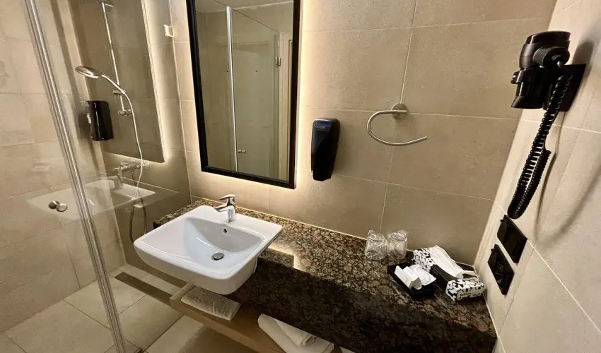 Zenit Hotel Balaton Vonyarcvashegy - Balatoni kedvezményes árak reggelis ellátással (1 éjtől)